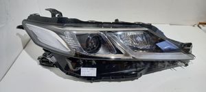 Toyota Camry Headlight/headlamp 8111033G00