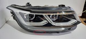 Volkswagen Tiguan Lampa przednia 5NB941082