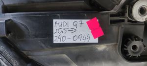 Audi Q7 4M Передняя фара 4M0941035