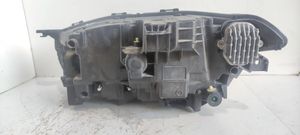 Volvo XC90 Lampa przednia 31468913