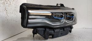 BMW X7 G07 Lampa przednia 9481801