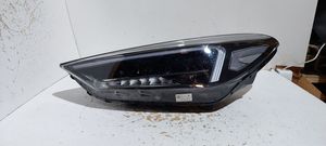 Hyundai Tucson TL Lampa przednia 92101D7700