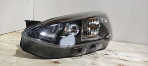 Ford Focus Phare frontale JX7B13W030CE