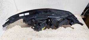 Nissan Qashqai J12 Lampa przednia 1008D02J