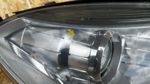 Mercedes-Benz ML W166 Lampa przednia A1668208461