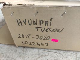 Hyundai Tucson LM Etupuskurin ylempi jäähdytinsäleikkö 86351D7600