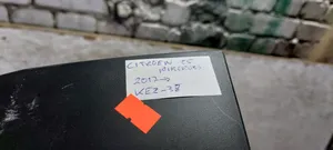 Citroen C5 Aircross Spojler zderzaka przedniego 9825347477