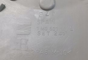 Seat Toledo II (1M) R15 wheel hub/cap/trim 1M0601147E