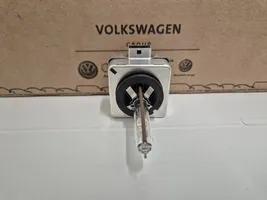 Volkswagen PASSAT B6 Priekinio žibinto (xenon) lemputė 66144