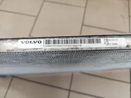 Volvo XC40 Aušinimo skysčio radiatorius 31686025