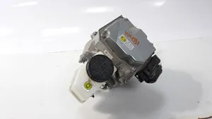 Infiniti Q50 Maître-cylindre de frein 47018012510161
