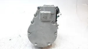 Hyundai Tucson TL Ilmastointilaitteen kompressorin pumppu (A/C) 977E1CZ000
