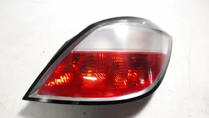 Opel Astra H Lampa tylna 1222356