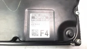 Toyota Avensis T270 Calculateur moteur ECU 8966105F40