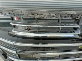 Volkswagen Arteon Atrapa chłodnicy / Grill 