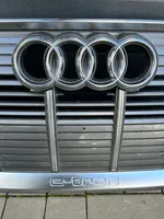 Audi e-tron Etusäleikkö 