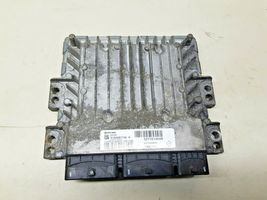 Renault Megane III Unité de commande, module ECU de moteur S180067142A