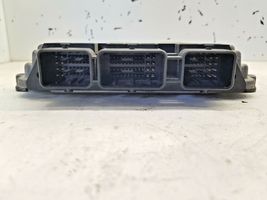 Renault Trafic II (X83) Unité de commande, module ECU de moteur 0281011530