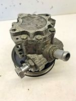 Audi A4 S4 B7 8E 8H Ohjaustehostimen pumppu 8EO145155N