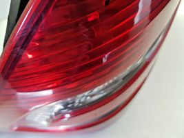 Mercedes-Benz C AMG W203 Lampa tylna 2038201964L