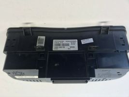 Volkswagen Golf V Tachimetro (quadro strumenti) V0020000