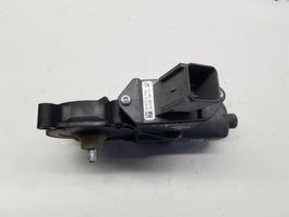 Opel Astra J Moteur de lève-vitre de porte arrière 915722103