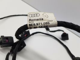 Audi A4 S4 B7 8E 8H Pysäköintitutkan anturin johtosarja (PDC) 8E9971085