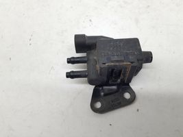 Renault Scenic I Turboahtimen magneettiventtiili 8670812238P3