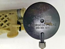 Mercedes-Benz E W210 Poggiatesta del sedile posteriore 2028001675