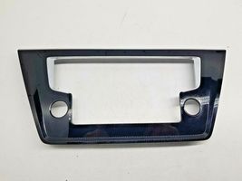 Volkswagen Touran II Cornice cruscotto 5TB858069D