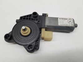 Mercedes-Benz C W203 Fensterhebermotor Tür hinten A2037300146