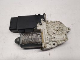 Volkswagen Bora Moteur de lève-vitre de porte avant 101434203