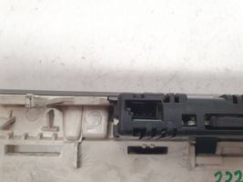 Volkswagen Touareg I Monitor / wyświetlacz / ekran 7L6919473D