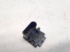 Volkswagen PASSAT B6 Clutch pedal sensor 3C0927810A