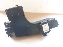 Audi A4 S4 B5 8D Subwoofer altoparlante 4B5035382