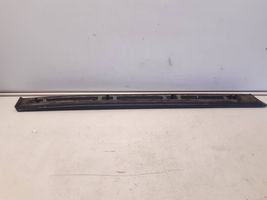 Audi A3 S3 8P Beplankung Zierleiste Seitenwand Kotflügel hinten 8P3853699B