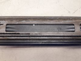 Audi A3 S3 8P Beplankung Zierleiste Seitenwand Kotflügel hinten 8P3853699B