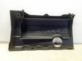 Audi A4 S4 B5 8D Dzinēja pārsegs (dekoratīva apdare) 058103724B