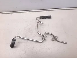 Audi A1 Tuyau d'alimentation d'injecteur de carburant 03L201360AB