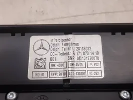 Mercedes-Benz SLK R171 Etuistuimen valo A1718202401