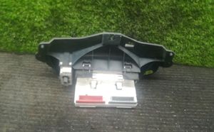 Renault Scenic I Monitor/display/piccolo schermo 