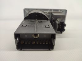 Skoda Fabia Mk1 (6Y) Sterownik / Moduł świateł LCM 