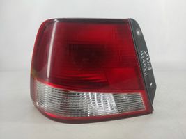 Hyundai Accent Lampy tylnej klapy bagażnika 