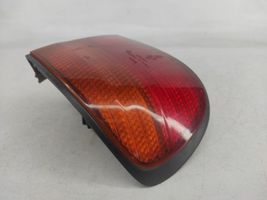 Nissan Primera Lampy tylnej klapy bagażnika 