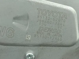 Toyota Corolla E210 E21 Galinio stiklo valytuvo varikliukas 