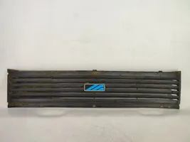 Austin Metro Atrapa chłodnicy / Grill 