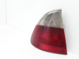 BMW 3 E46 Luci posteriori 28670104