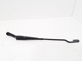 Volkswagen PASSAT B5 Front wiper blade arm 3B1955409