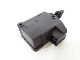 Volvo S40, V40 Stellmotor Tankdeckel Tankklappe 