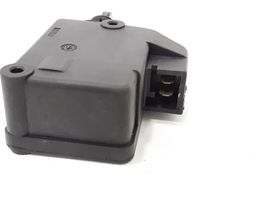 Volvo S40, V40 Stellmotor Tankdeckel Tankklappe 